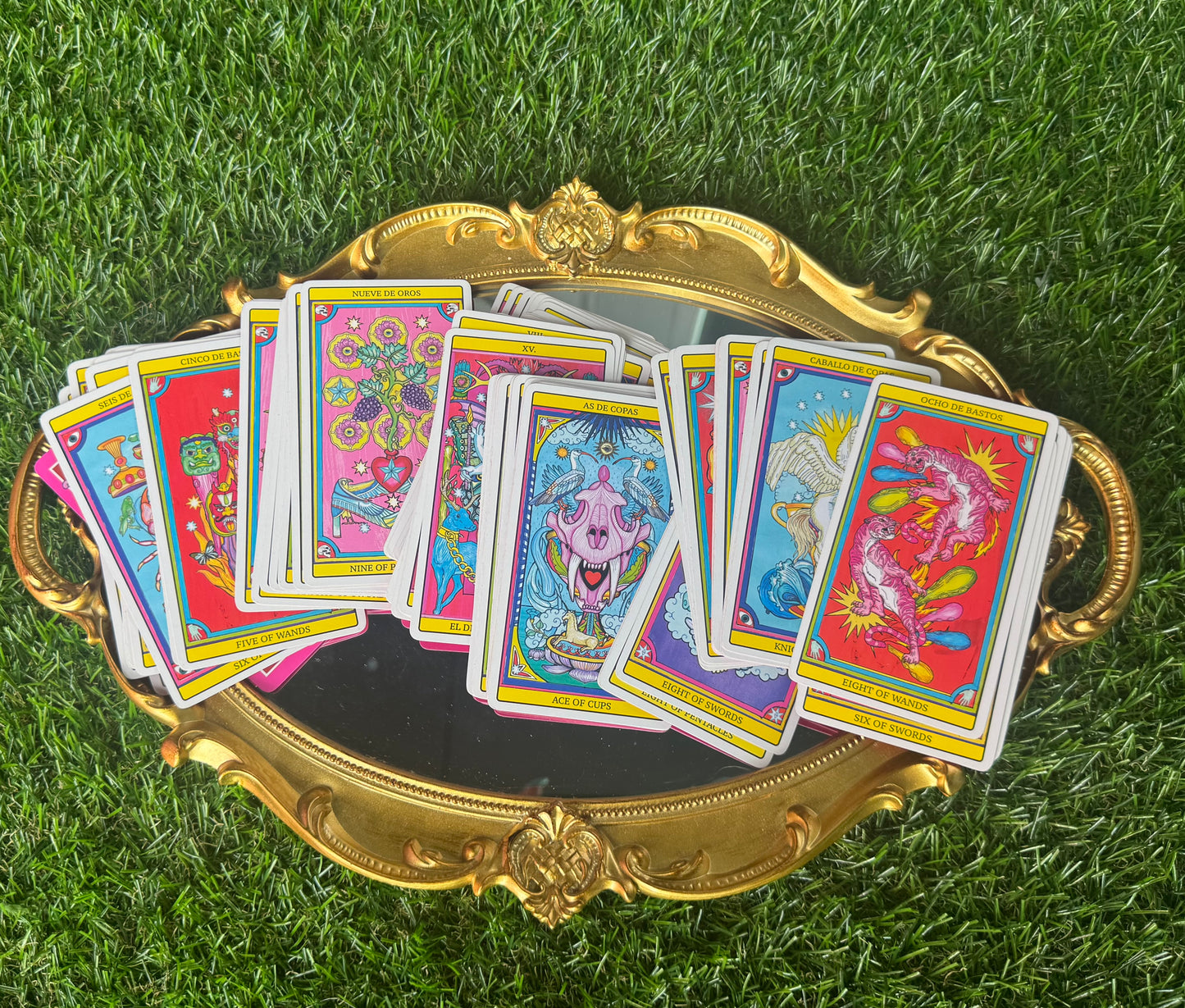 Tarot De El Dios Los Tres Deck
